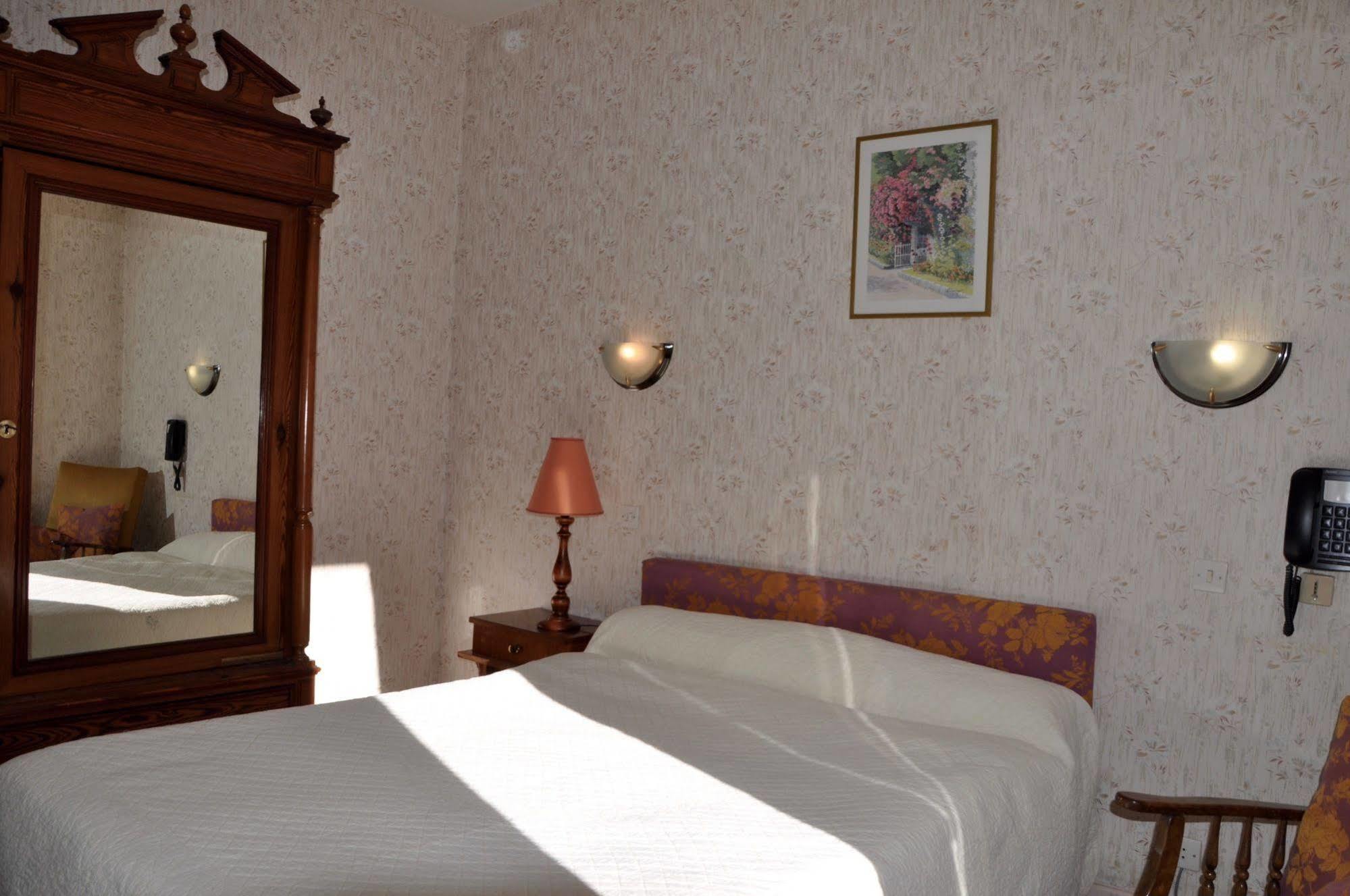 Hotel Des Eaux-Bonnes Εξωτερικό φωτογραφία